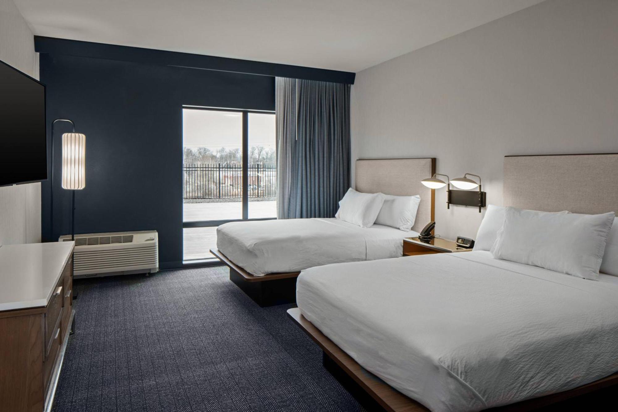 Courtyard By Marriott Джеферсън Сити Екстериор снимка
