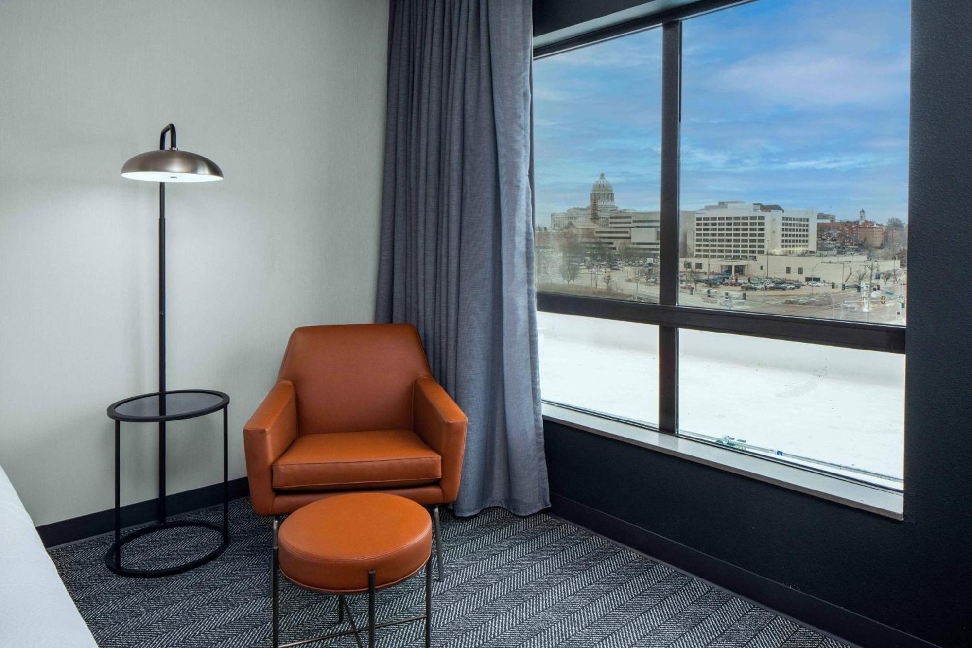 Courtyard By Marriott Джеферсън Сити Екстериор снимка