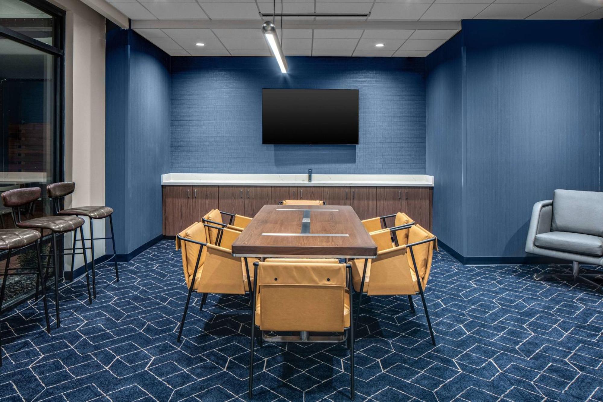 Courtyard By Marriott Джеферсън Сити Екстериор снимка