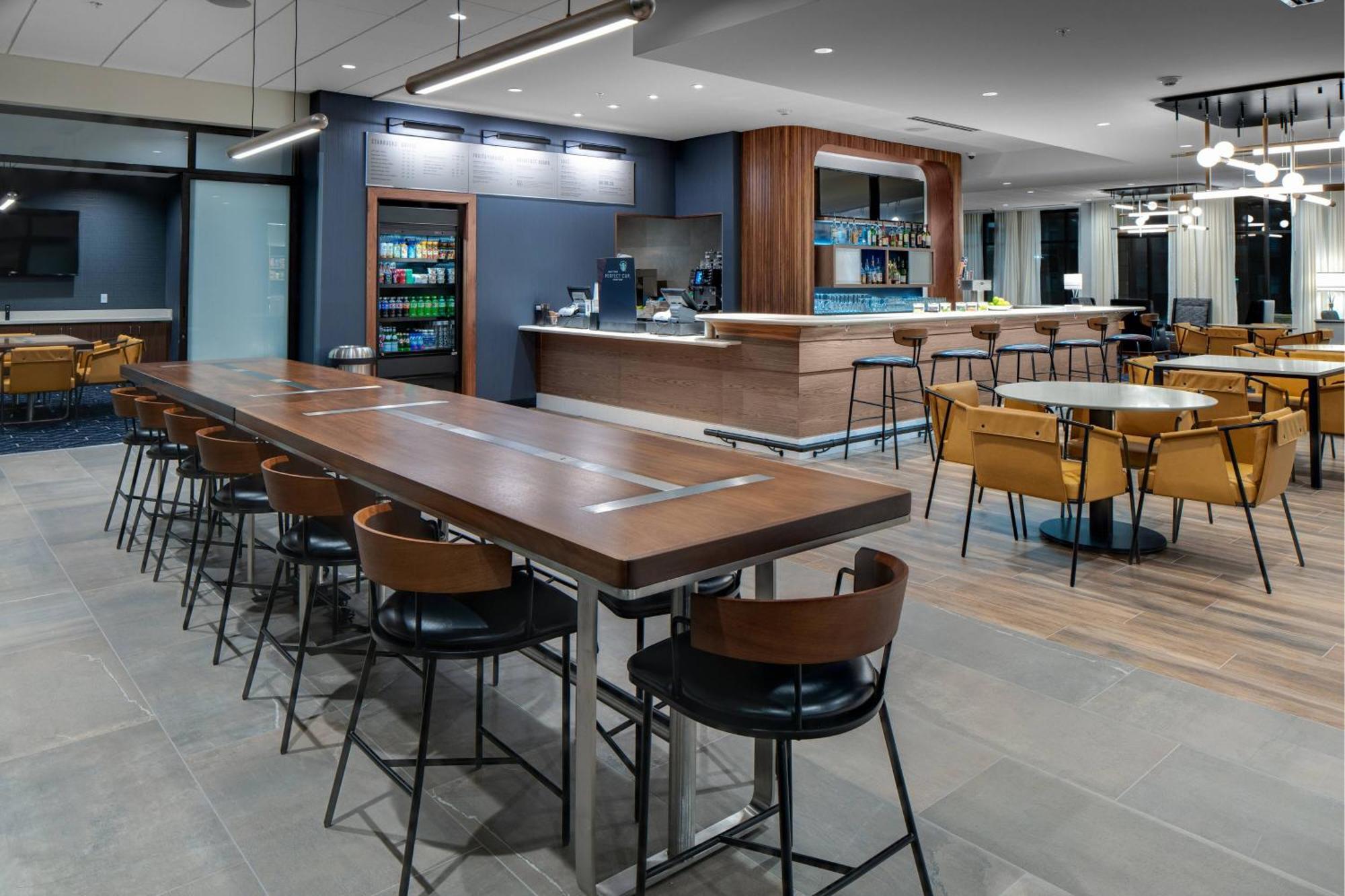 Courtyard By Marriott Джеферсън Сити Екстериор снимка